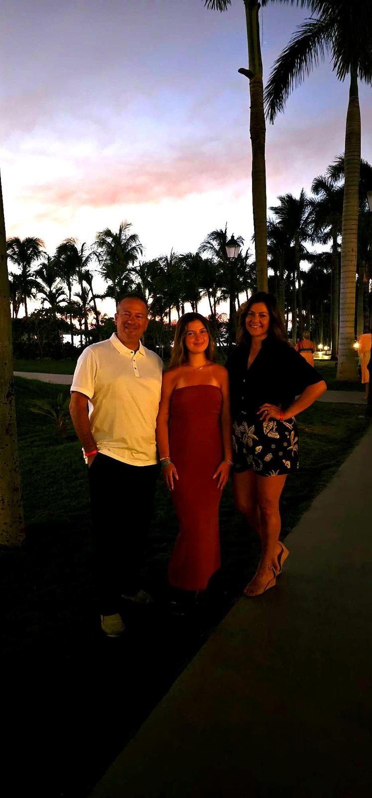 Costa Rica Resort Stroll
